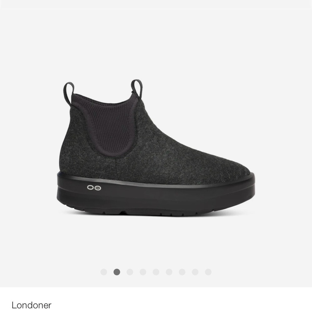 Oofos- Dark Grey Wool Boots